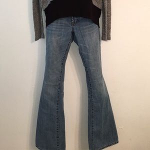 Woman’s American Eagle Jeans Sz 4 Long